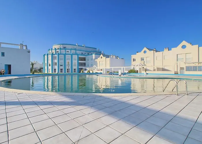 Pool&tennis House Barra